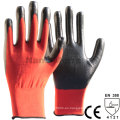 NMSAFETY 13gauge rojo recubierto de poliéster nirilo negro en guantes de palma